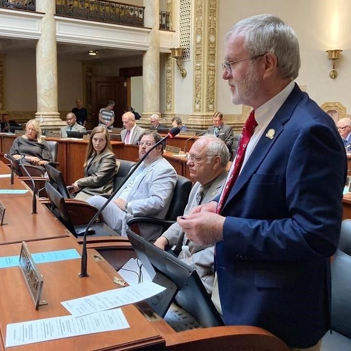 Kentucky lawmaker dies weeks after plunging into an empty swimming pool on a mower